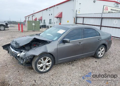 2012 Ford Fusion Se z USA, uszkodzony, nr VIN 3FAHP0HA5CR321439